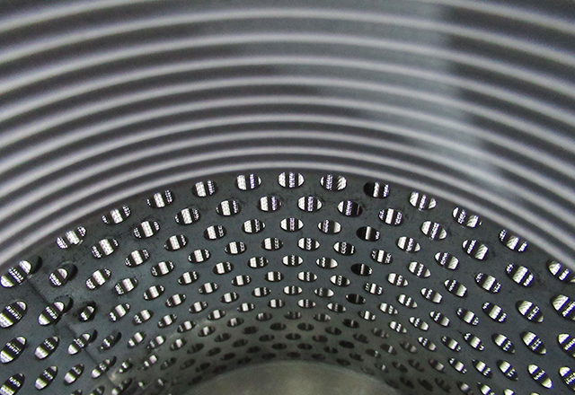 Replacement oil filter element